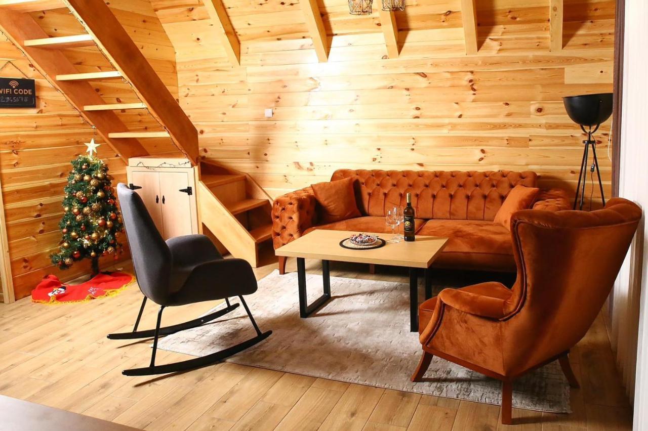 Mountain Chalet *